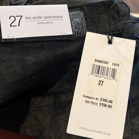 NWT 7 FOR ALL MANKIND VELVET-LIKE JEANS - Picture 8 of 13